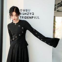 紅葉服飾 品牌故事、設計理念與時尚影響力